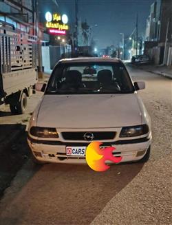 اوبل استرا